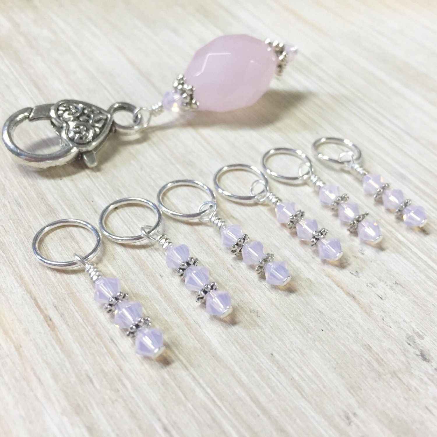 SNAG FREE Pink Cloud Crystal Stitch Markers & Matching Beaded Holder-
