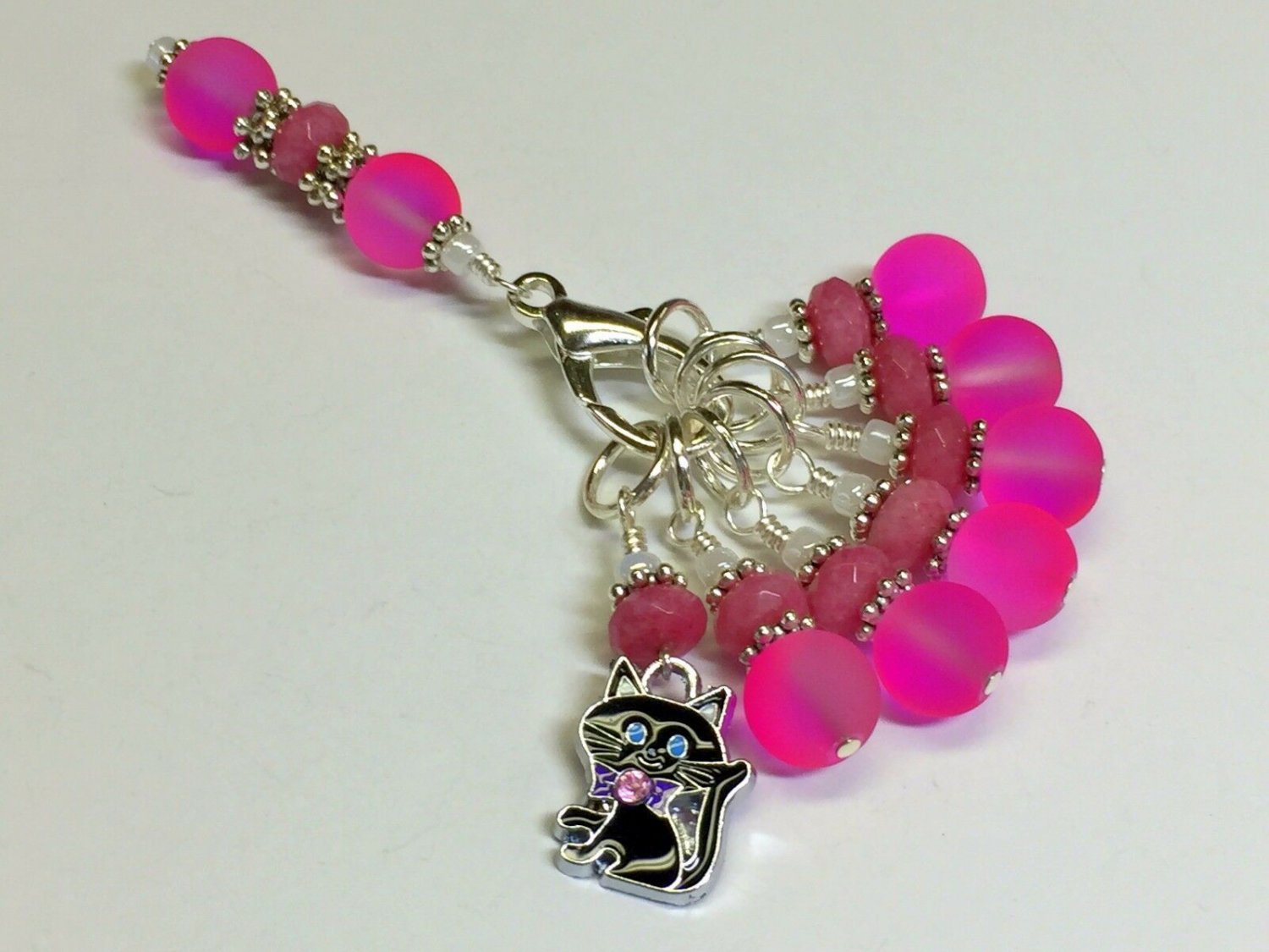 Hot Pink Cat Stitch Marker Set with Matching Holder (SNAG FREE)