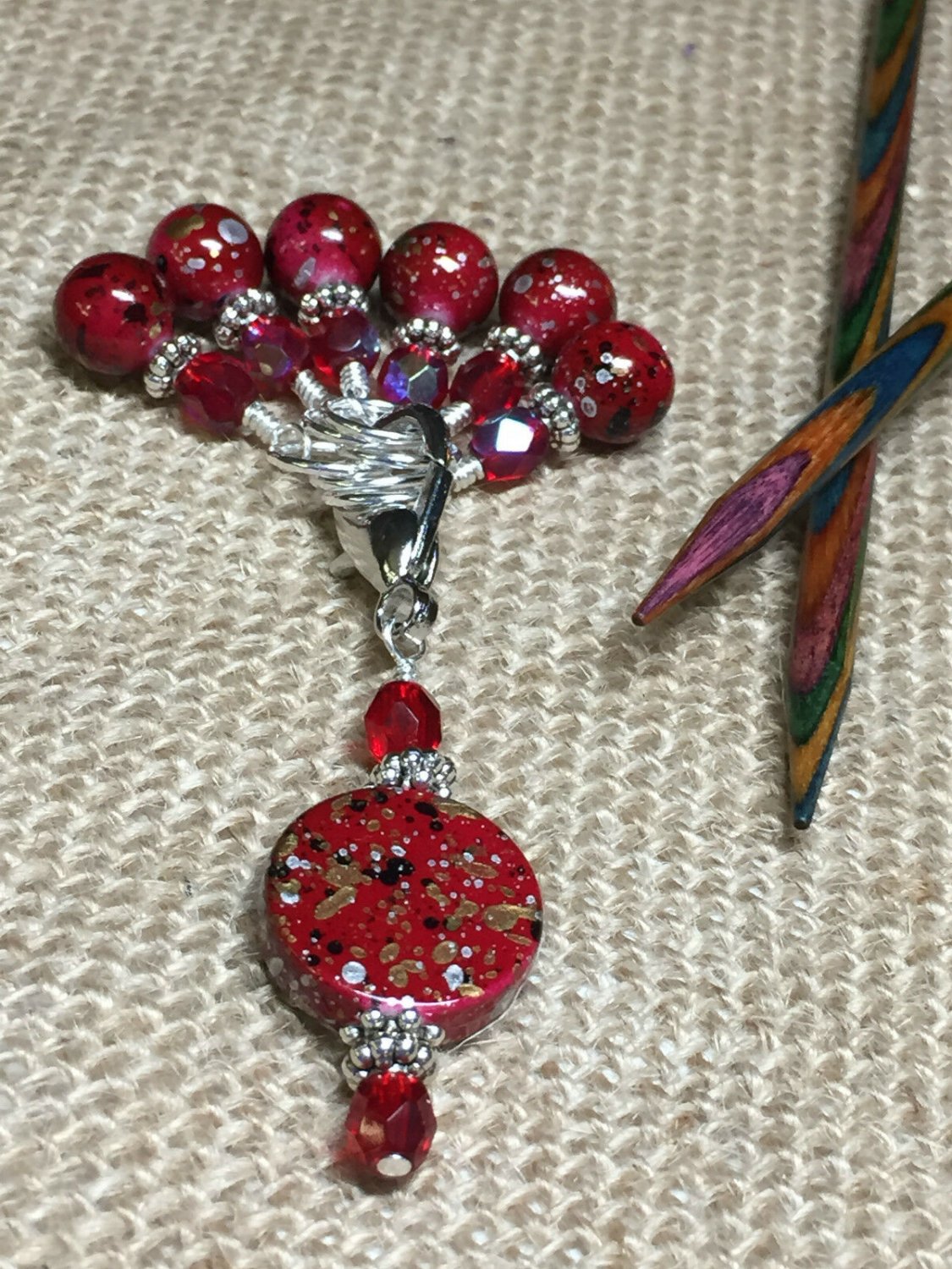 Handmade Snag Free Knitting Stitch Markers & Matching Holder-Red Speckle