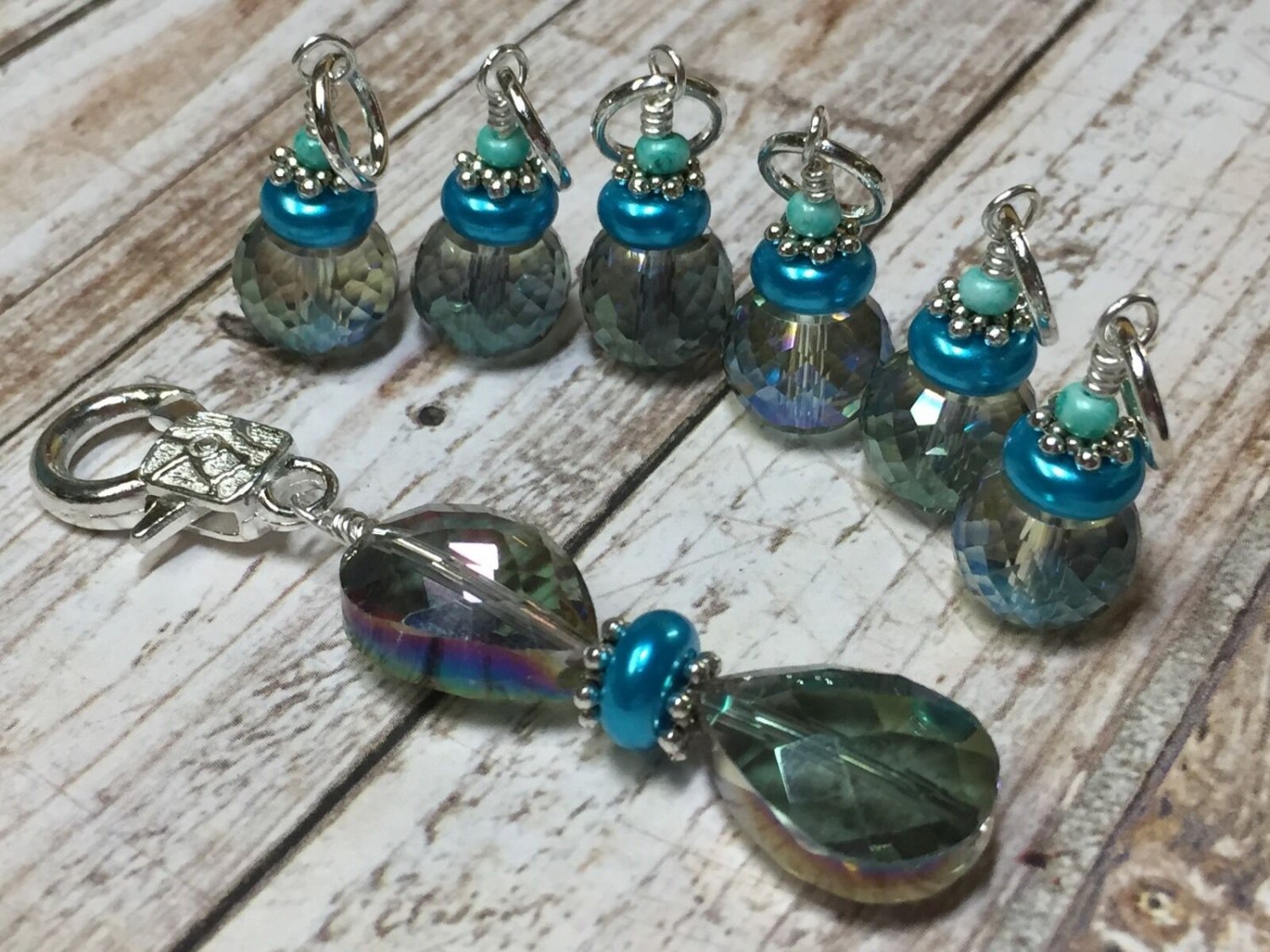 Blue Crystal Stitch Markers & Matching Holder For Knitting- Snag Free