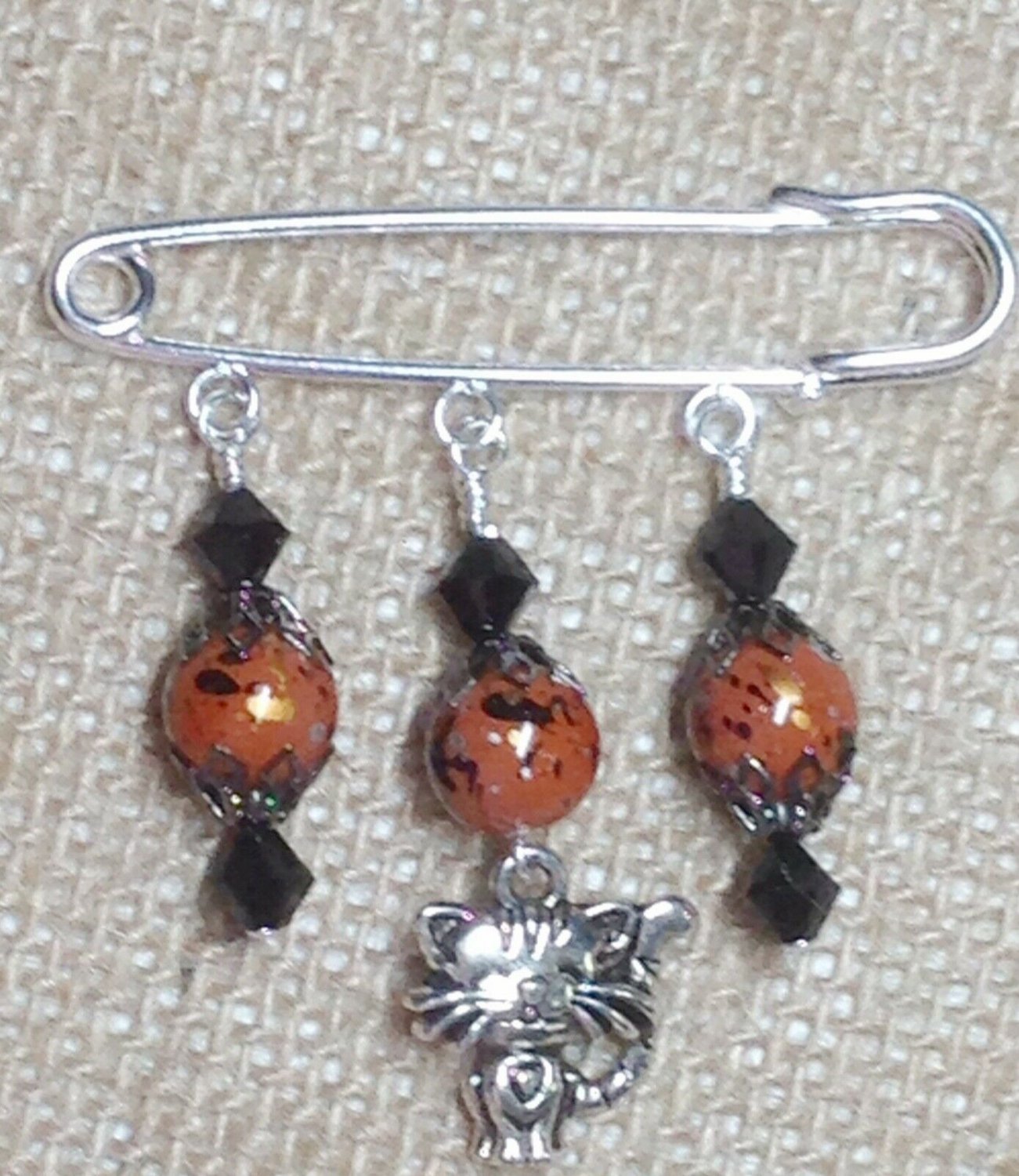 Handmade Cat/ Kitten Beaded Scarf or Shawl Pin