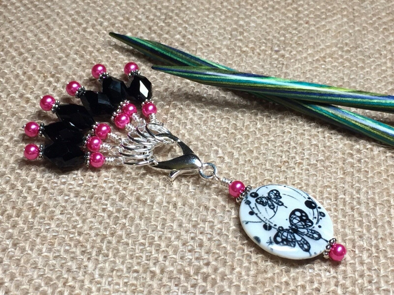 Snag Free Knitting Stitch Markers & Matching Butterfly Clip Holder