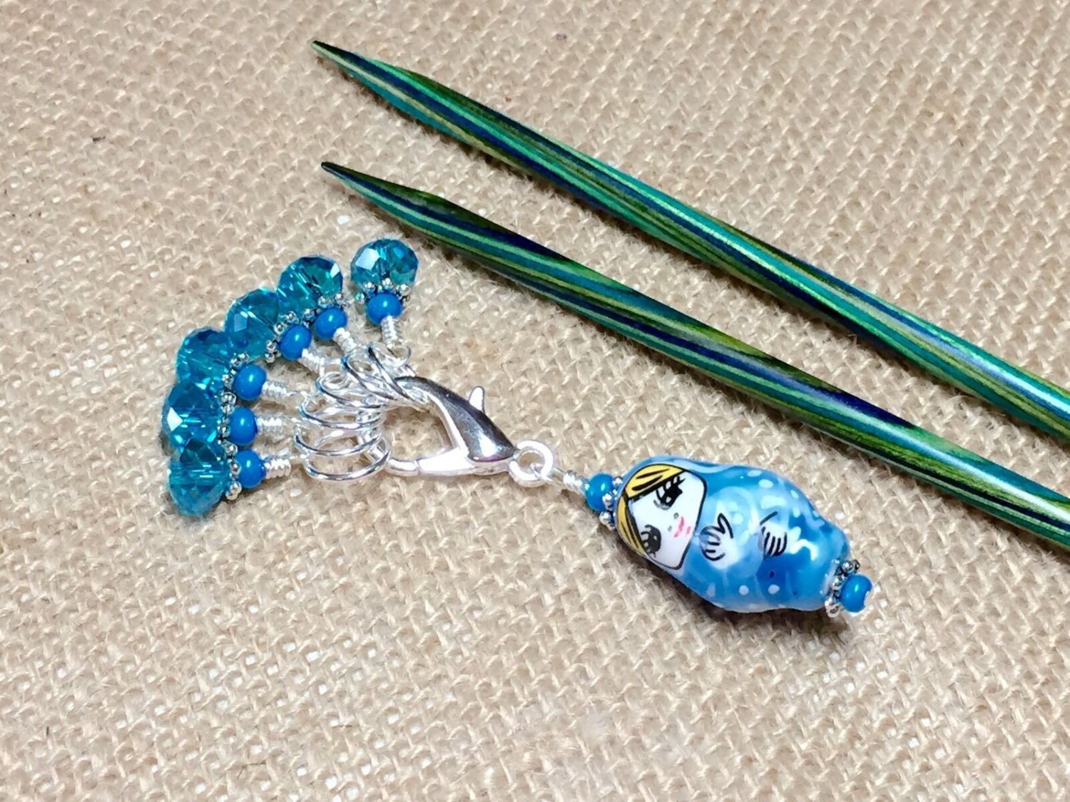 SNAG FREE Turquoise Blue Crystal Stitch Markers & Russian Doll Clip Holder-