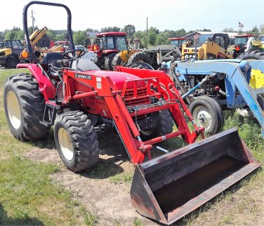 CENTURY 3040 FARM TRACTOR C-SYSTEM 40 LOADER ASSEMBLY 595 HOURS