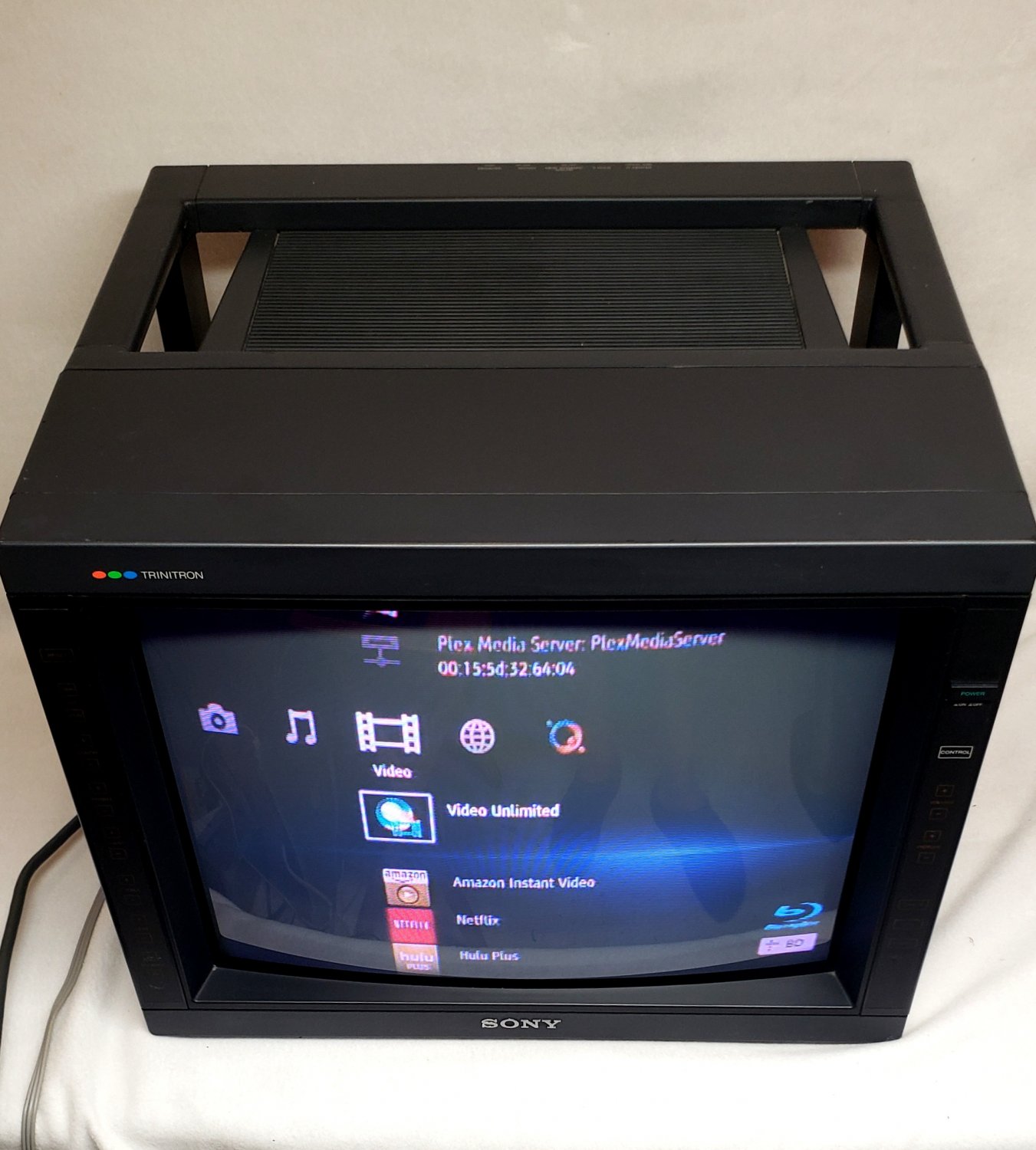 Sony Trinitron PVM2030 Professional CRT Retro Gaming Color Monitor Vintage