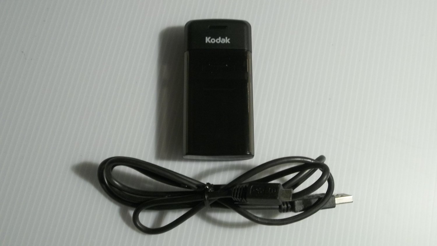 Kodak Universal USB Li-Ion Battery Charger For Digital Cameras