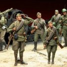 1/35 Resin Figure Model Kit Russian Infantry Go To Battlefield 10 Soldiers WWII