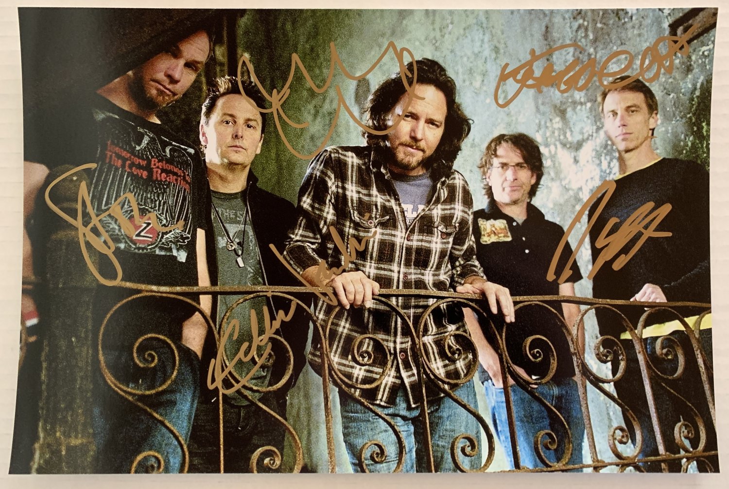 Pearl Jam band signed autographed 8x12 photograph Eddie Vedder COA photo