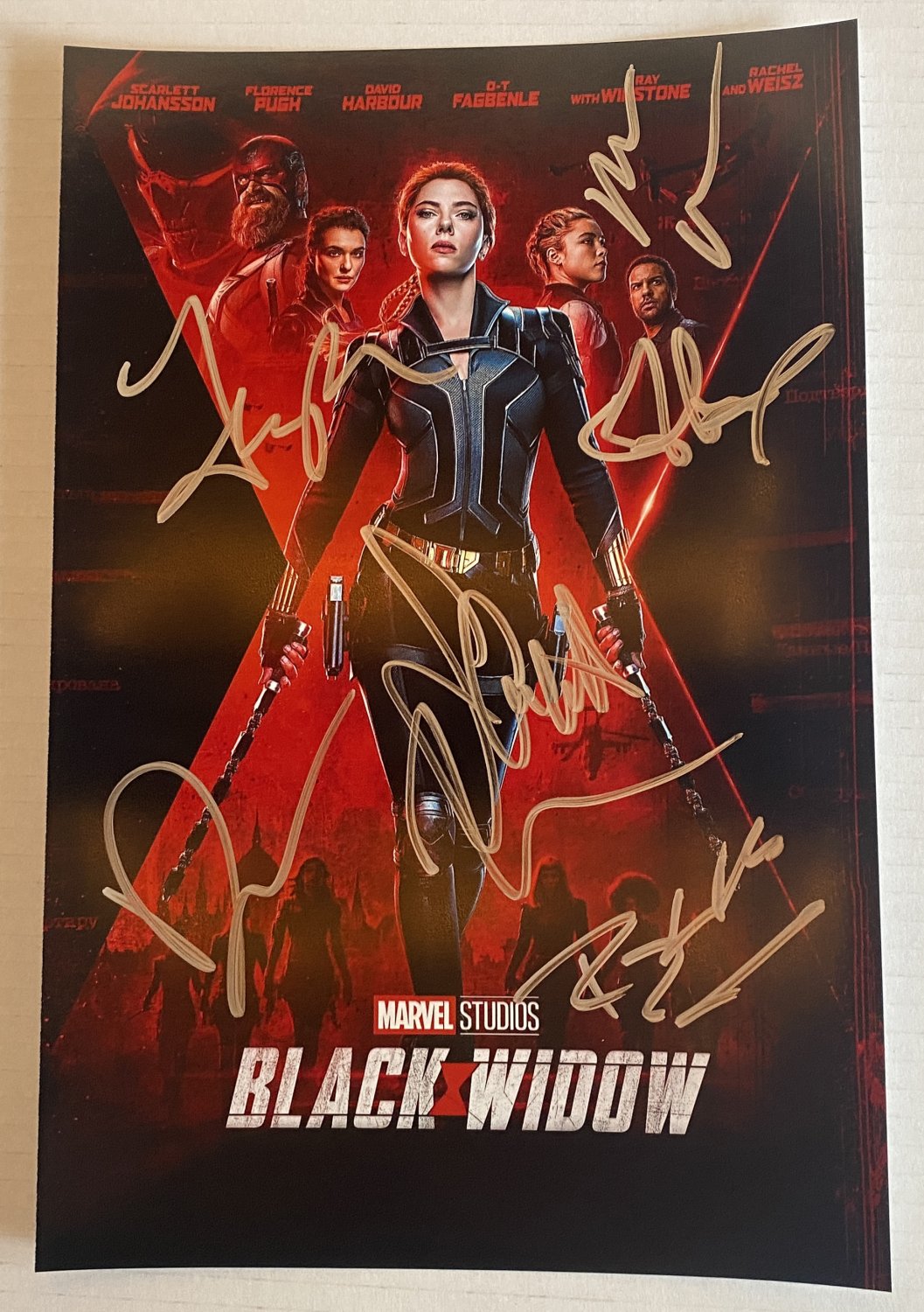 Black Widow cast signed autographed 8x12 photo Scarlett Johansson photograph
