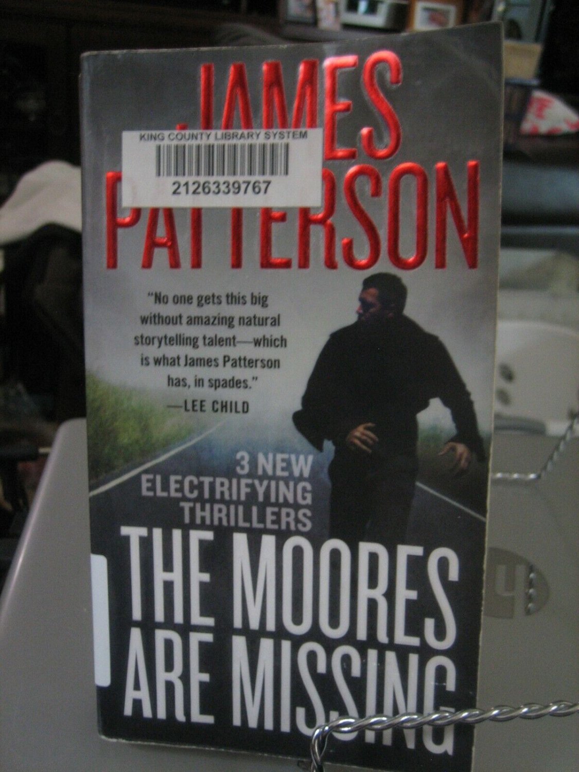 The Moores are Missing & 2 Other Shorts by James Patterson (2017, Mass ...