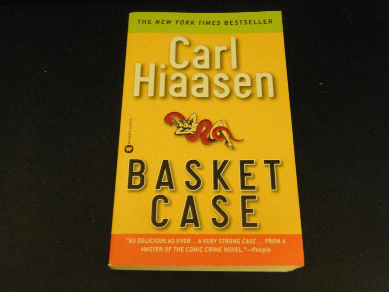 Basket Case by Carl Hiaasen (2003, Paperback)