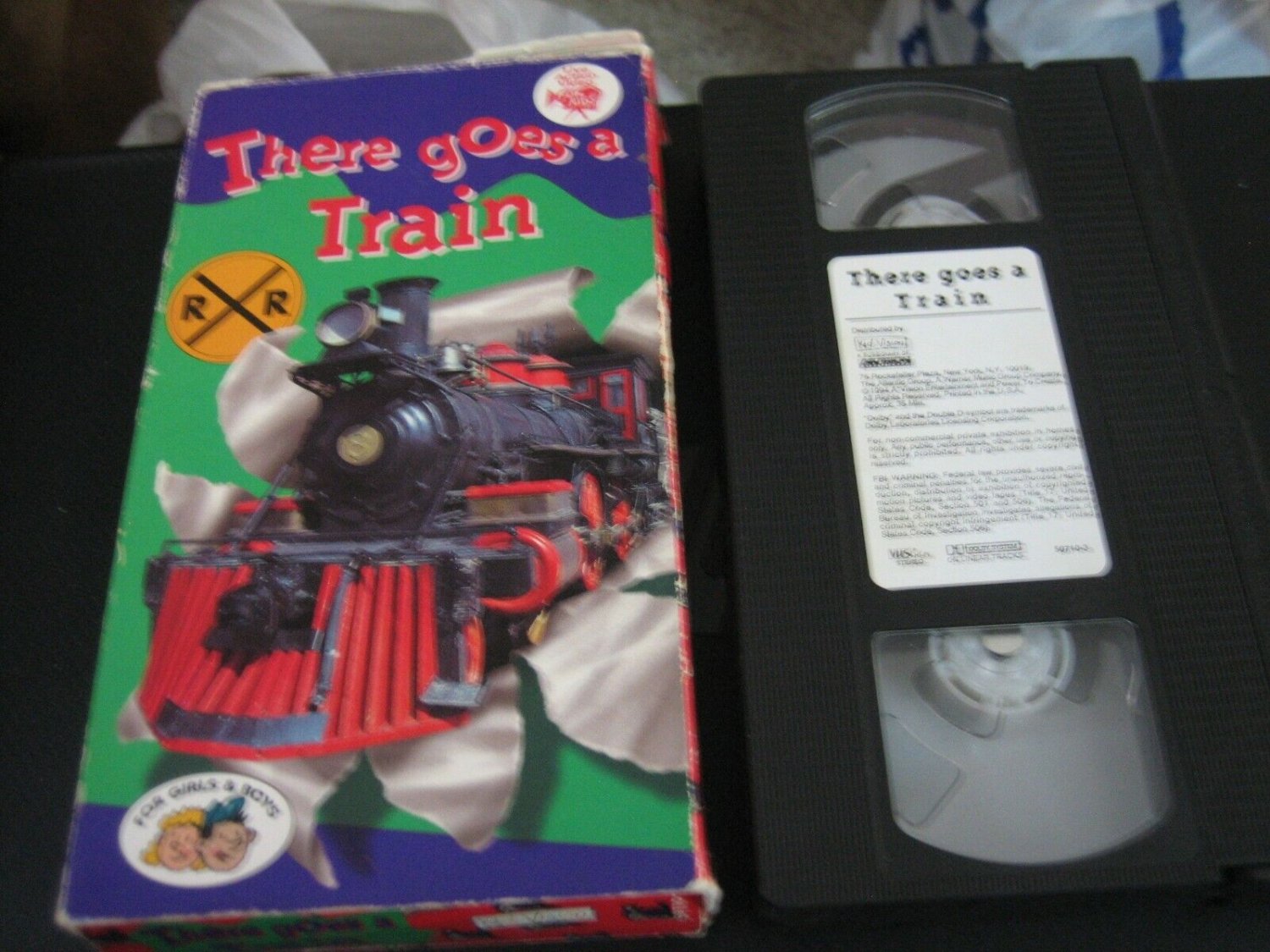 There Goes a Train (VHS, 1994)