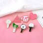 Kpop Enamel Pins BTS Blackpink Got7 Exo Wanna One Seventeen Twice Brooches Lapel Jewelry