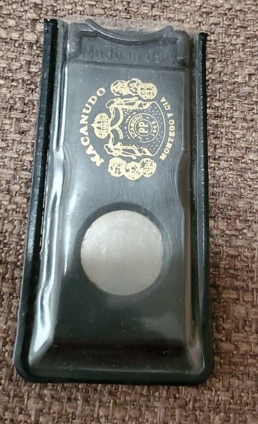 Macanudo Cigar Cutter  Black