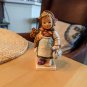 HUMMEL GOEBEL PORCELAIN FIGURE * WEARY WANDERER 1949 STAMPED #204 5 3/4" TALL