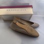 Naturalizer Classics Beige Shoes 8.5