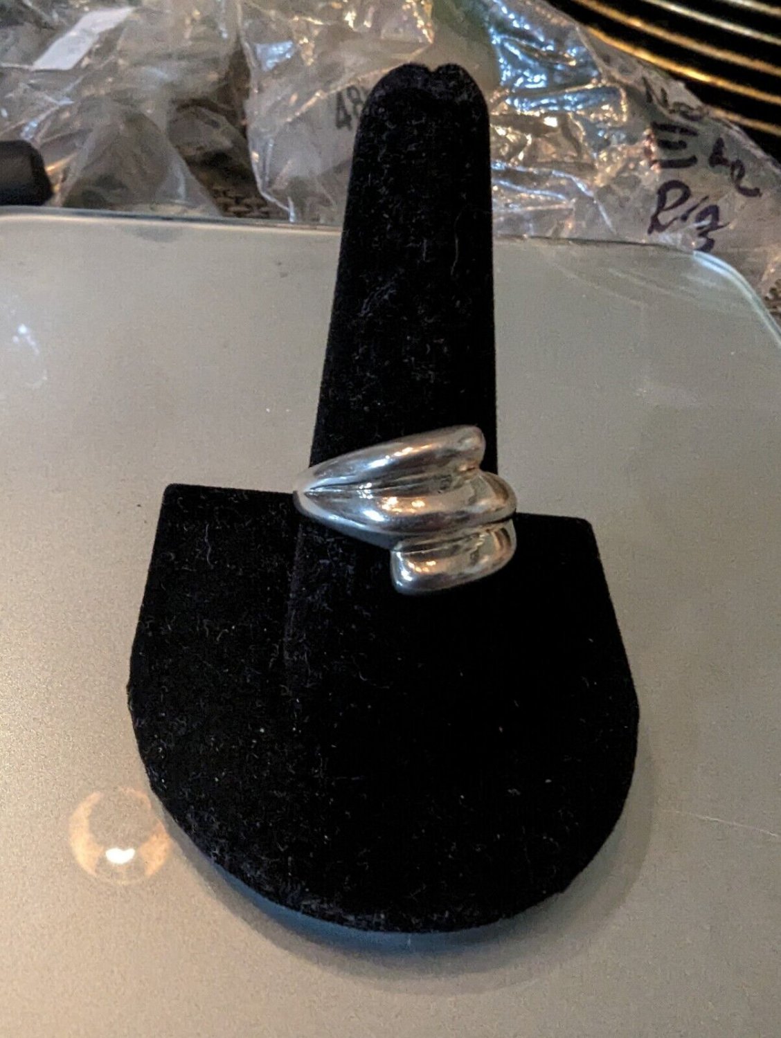 Sterling Silver Marked 925 Three Line Filled Spiral Ring Size 9.5