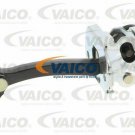 VAICO V20-1830 Door Catch for BMW
