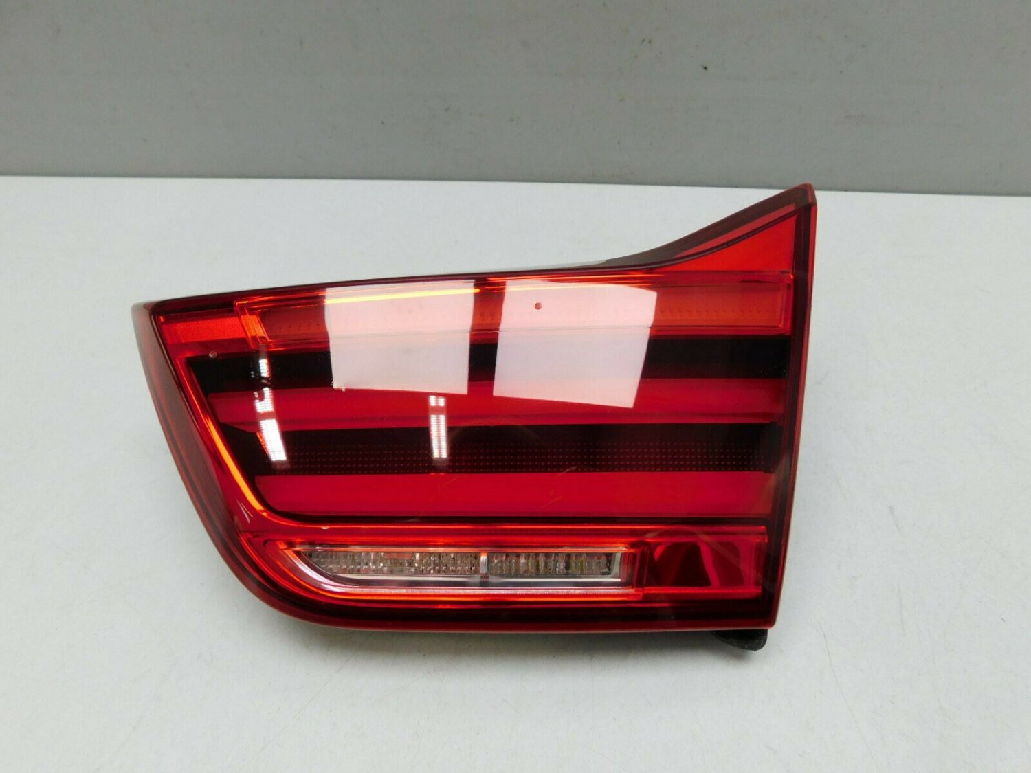 BMW 63217426052 Rear light in trunk lid, right (OE GENUINE)