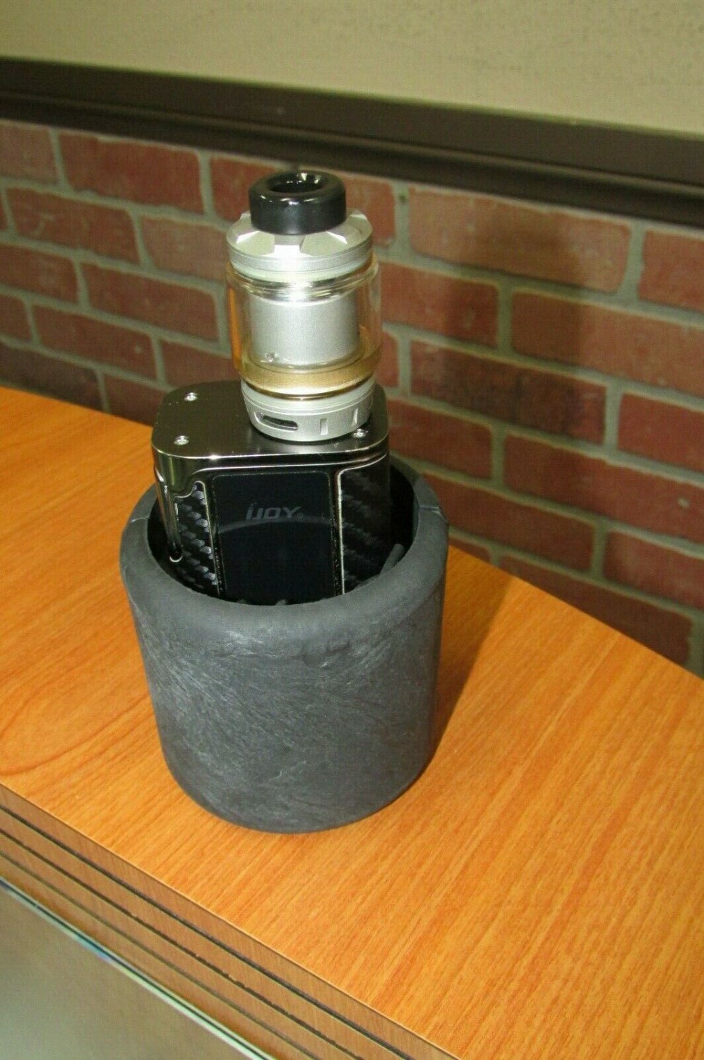 DEADBLOW CUP HOLDER, New finger Tech will adapt for different shapes.