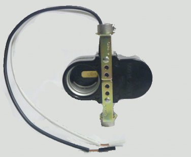 OFF-SET 2-LITE SWITCH-LESS CLUSTER SOCKET       TR-601