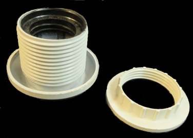 WHITE PHENOLIC PENDANT SOCKET W/SCREW RING  TR-800BPS