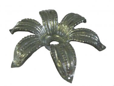 6-LEAF CAST METAL BEADED BOBESCHE W/ PIN HOLES CE6412