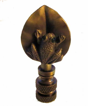 Small Antique brass frog lamp shade finial with green glass eyes...2 3/8" tall