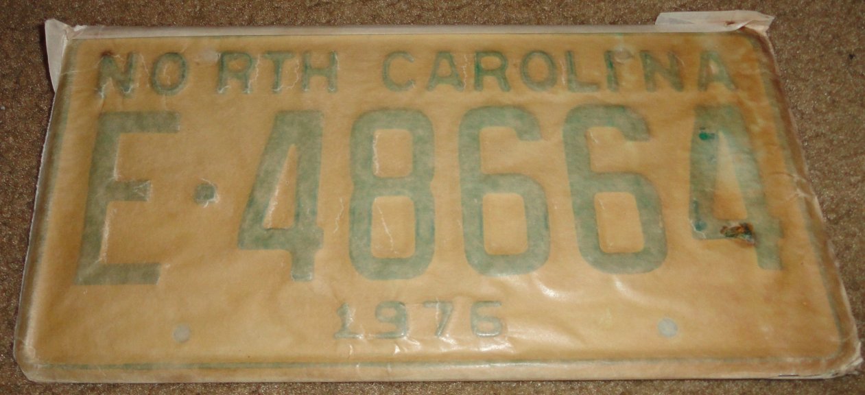 NOS 1976 E 48664 North Carolina license plate new old stock