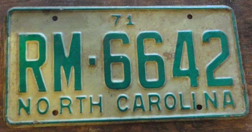1971 North Carolina license plate RM 6642