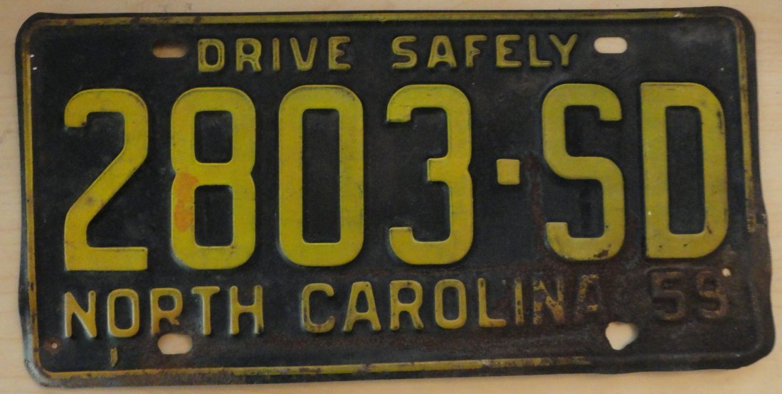 1959 North Carolina passenger truck license plate 2803 SD