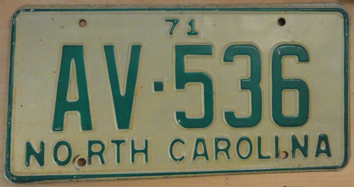 1971 North Carolina license plate AV 536