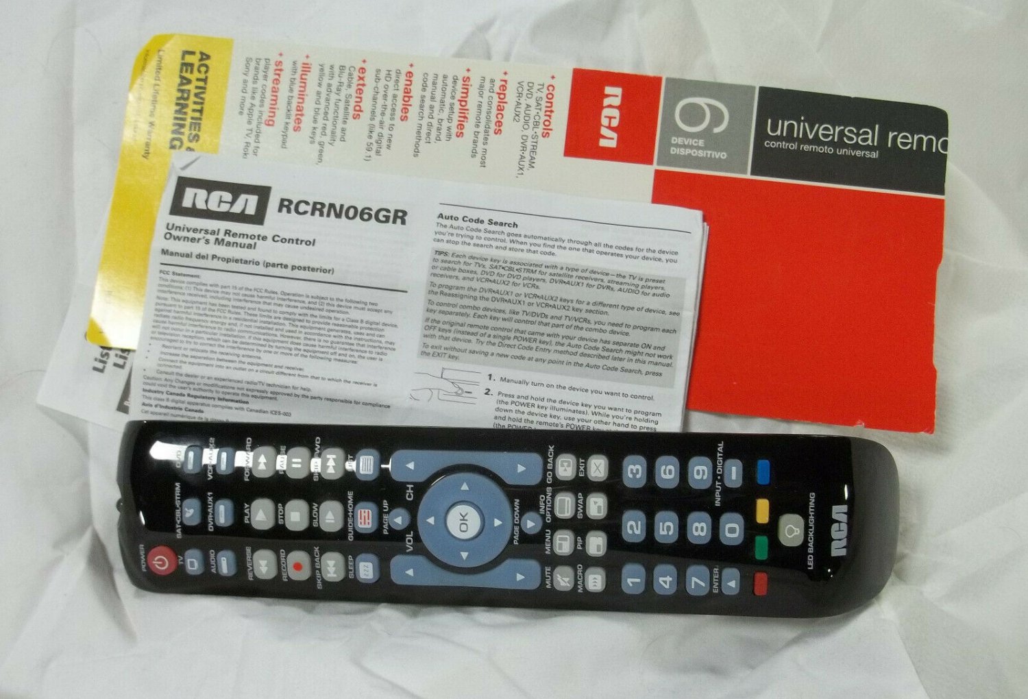 RCA RCRN06GR 6-Device Green Backlit Universal Remote