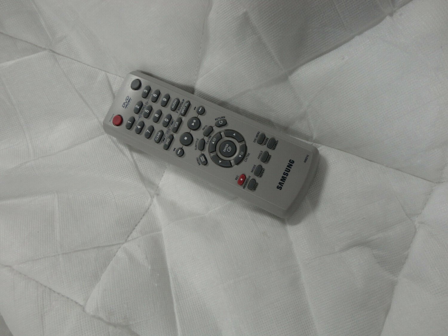 Original Samsung Remote Control 00021C for DVD/VCR Combo DVD-V4600