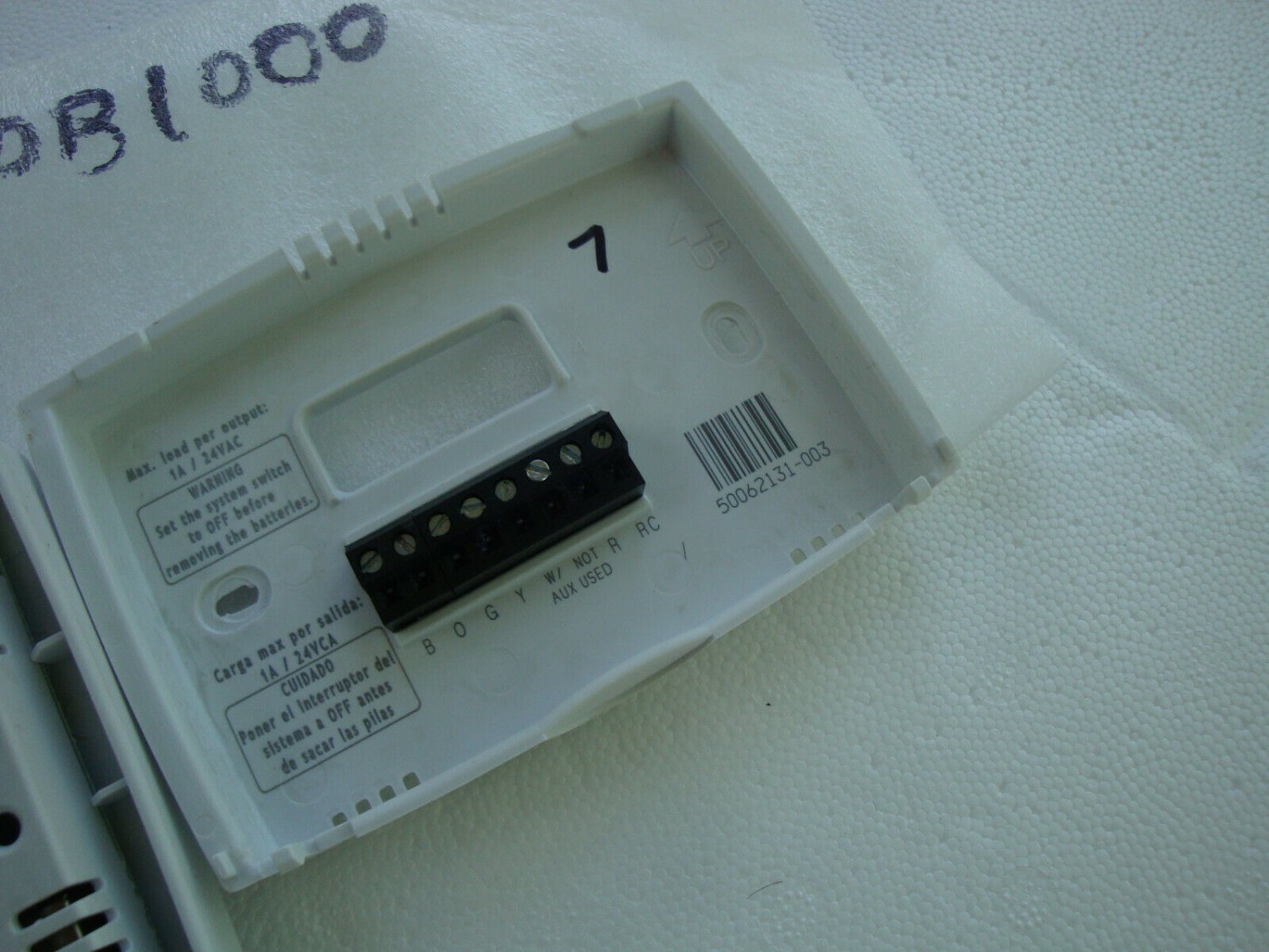 Honeywell 7Day Programmable Thermostat in White RTH2510B1000