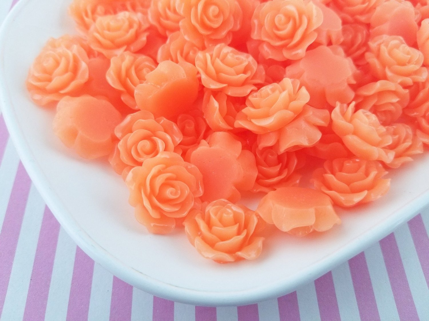 10 Orange Sherbert 20mm Rose Cabochons