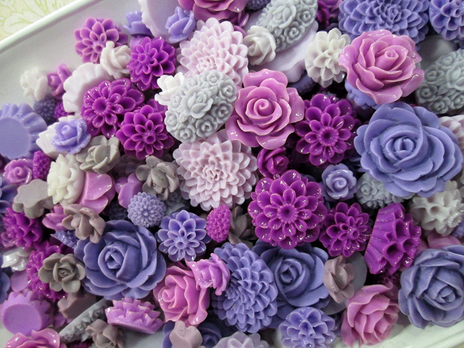10 Piece Purple Mix Flower Cabochons Grab Bag 10pc Roses Mums (DESTASH SALE) F674