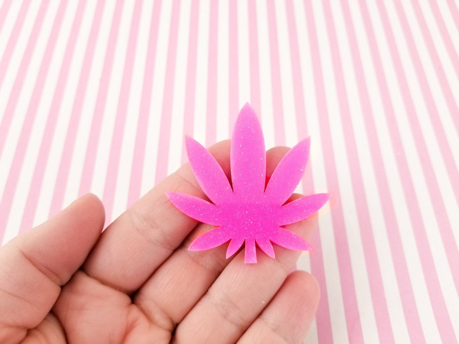 1 Large Hot Pink Glitter Laser Cut Acrylic Pot Leaf Cabochon Charms, Marijuana, Weed, Hemp, Cannabis