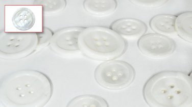 High Grade Natural (River) Mother of Pearl Cardigan Buttons (8 Pcs) &Atilde;&cedil;23.0mm 4 Sewing Holes