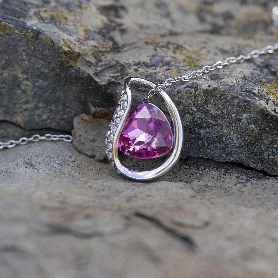 pink heart crystal necklace