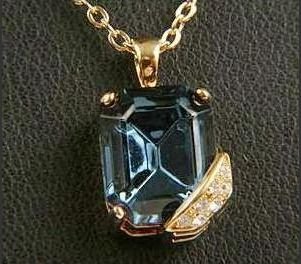 5ct Simulated Sapphire Gold ep Pendant and Chain