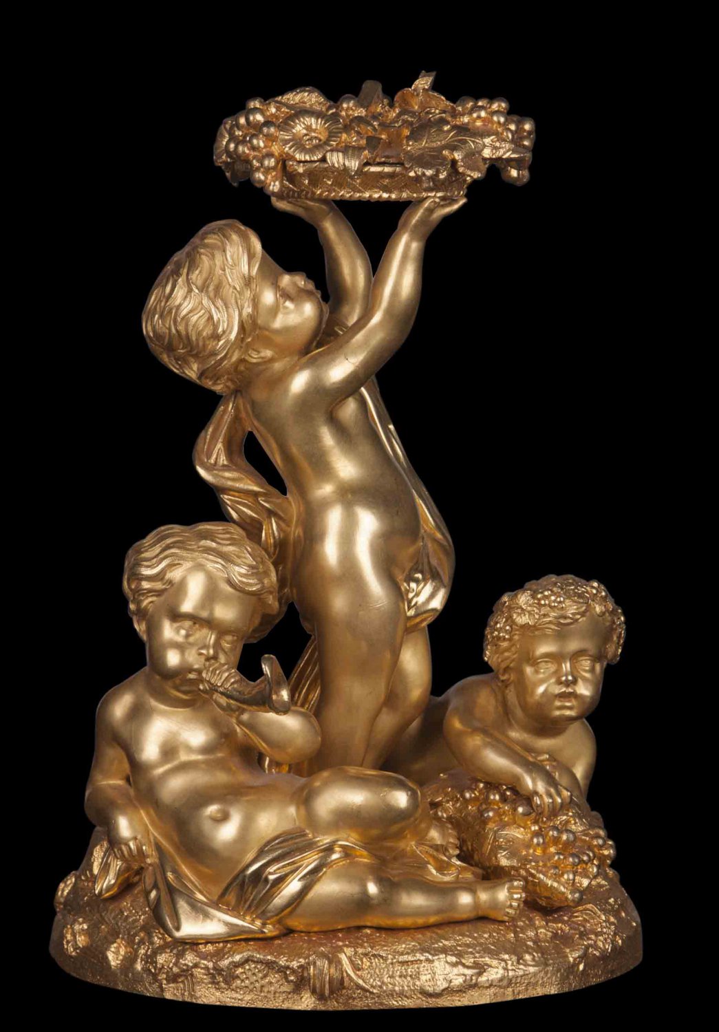 Decor Art. France. Beaul Bronze Sculpture. Putti with a basket of grapes.