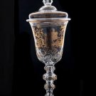 Cup with the image of horsemen.