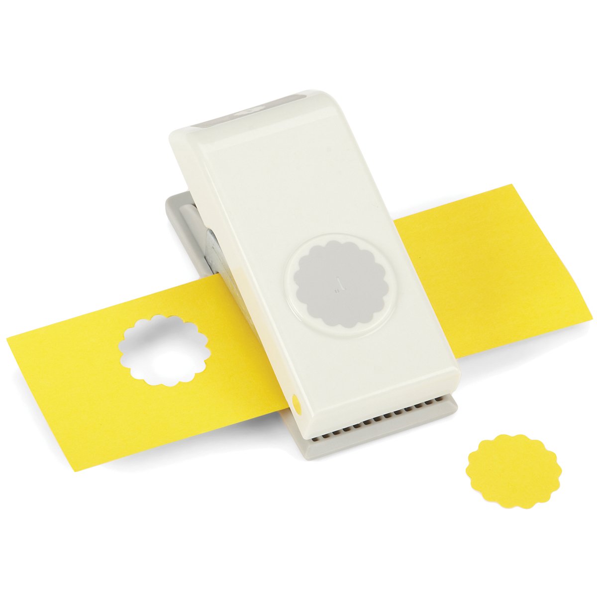 Medium Punch-Scallop Circle, 1"