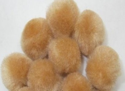 Pepperell Beige Small Craft Pom Pom Puffs 1 Inch