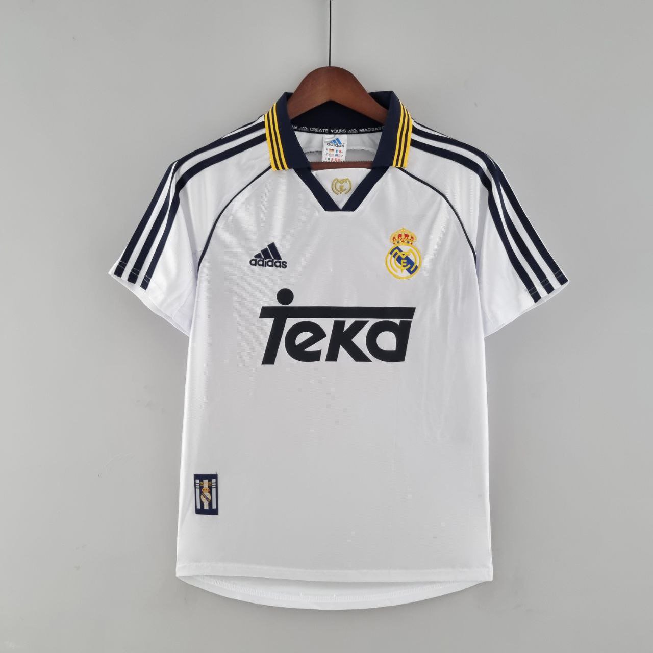 Real Madrid jersey 2000 Home Retro Soccer Shirt Men