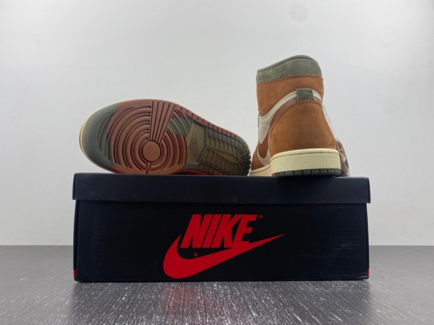 Air Jordan 1 Element Gore-Tex Legend Coffee