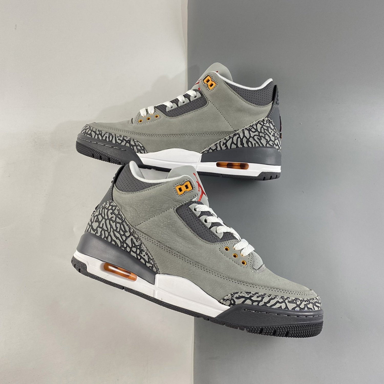 Air Jordan 3 Cool Grey