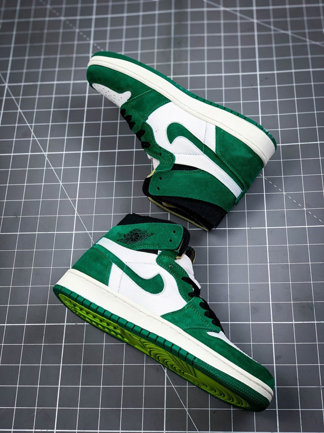 Jordan 1 High Zoom CMFT Stadium Green