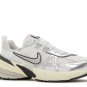 Wmns V2K Run Summit White
